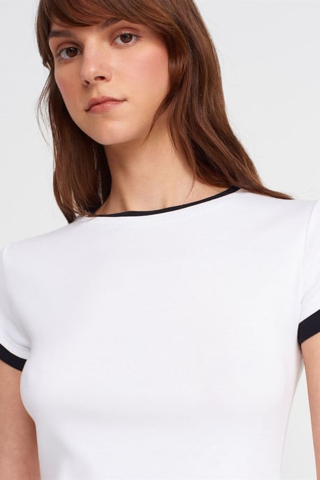 Damen Slim Fit Baumwolle Rundhals T-Shirt - Image 3