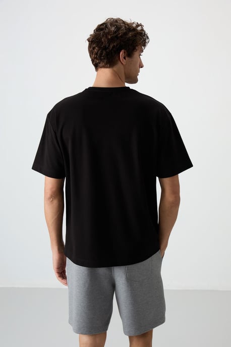 Oversized Rundhals T-Shirt mit Print - Image 5
