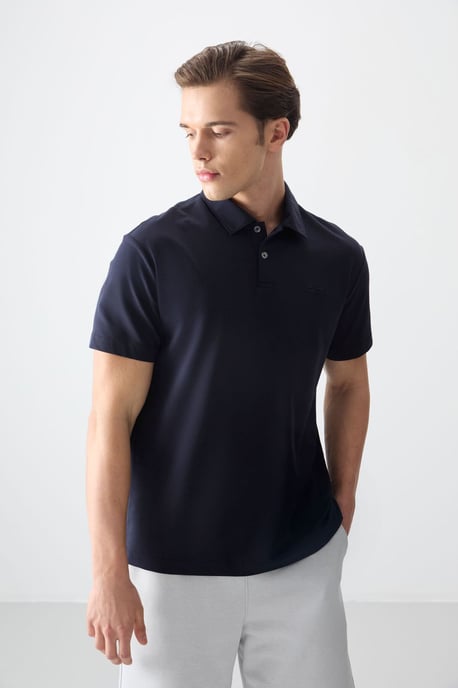 Oversized Polo-Kragen T-Shirt - Image 1