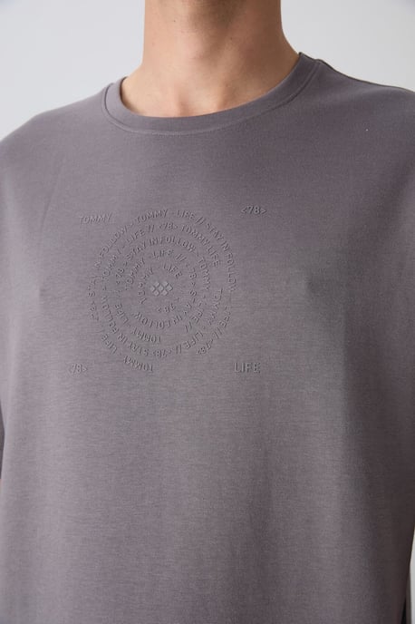 Übergroßes Baumwoll-Mix Rundhalsausschnitt T-Shirt - Image 4