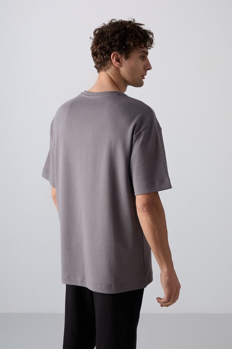 Übergroßes Baumwoll-Mix Rundhalsausschnitt T-Shirt - Image 5