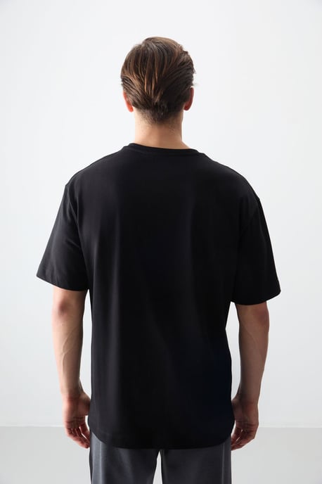 Übergrößen Baumwoll-Logo-T-Shirt - Image 5