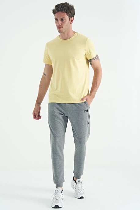 Herren Baumwolle Elasthan Rundhalsausschnitt T-Shirt - Image 3