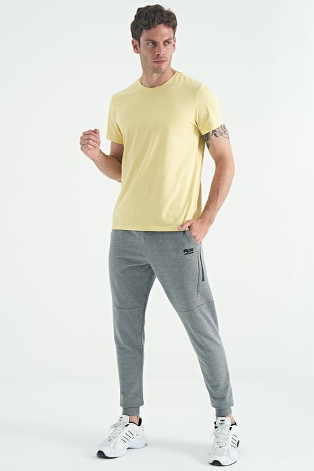 Herren Baumwolle Elasthan Rundhalsausschnitt T-Shirt - Image 4