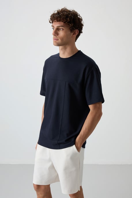 Tommy Life Oversize-Jersey-T-Shirt mit Brusttasche - Marineblau - Image 5