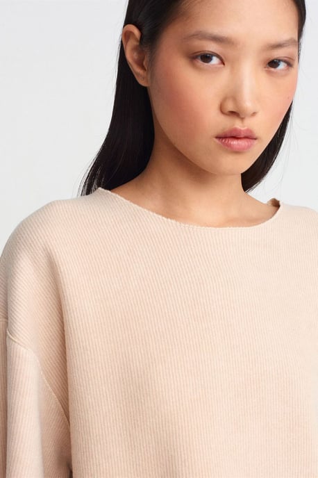 Damen Lockere Passform Crew-Neck T-Shirt - Image 4