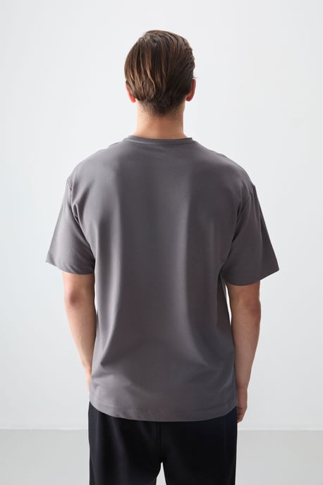 Übergröße Bedrucktes Rundhals-T-Shirt - Image 5