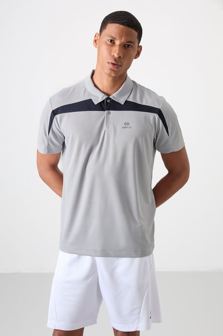 Herren Farbblockiertes Polo-T-Shirt - Image 1