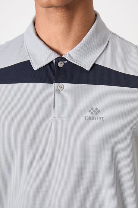 Herren Farbblockiertes Polo-T-Shirt - Image 3