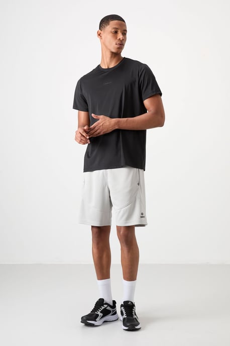 Herren T-Shirt mit Regular Fit und Logo - Image 2