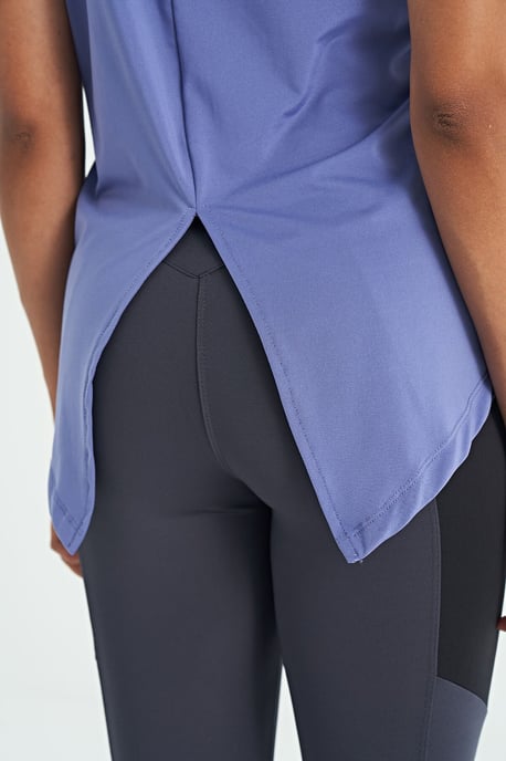 Damen lässiges T-Shirt mit Rundhalsausschnitt und seitlichen Schlitzen - Image 6