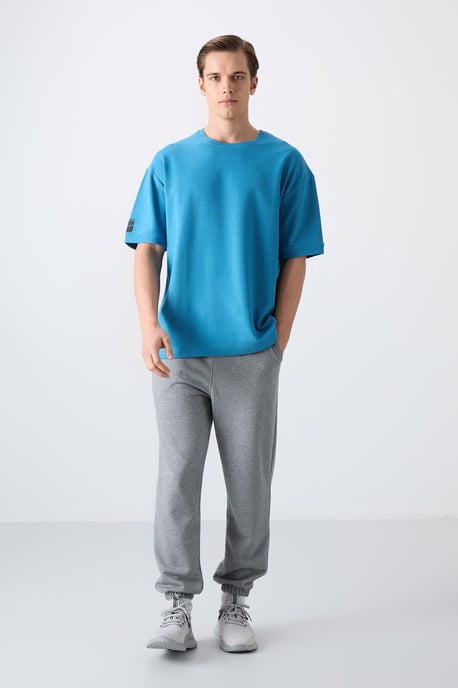 Herren Oversized Rundhals T-Shirt mit Patch - Image 3