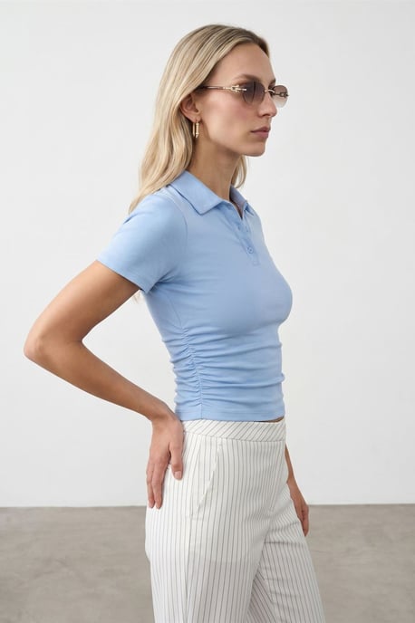 Damen Crop Slim Fit Polo T-Shirt - Image 3