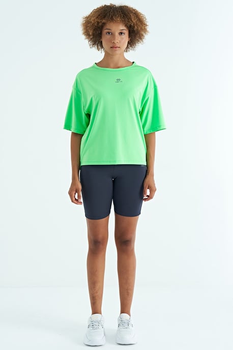 Übergroßes Rundhals-T-Shirt - Image 4