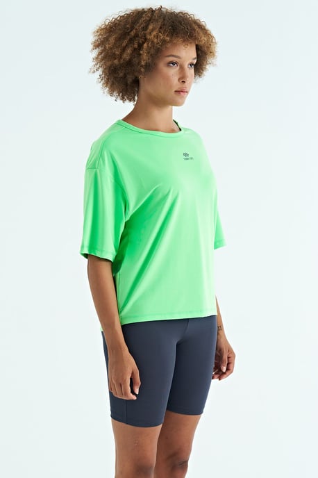 Übergroßes Rundhals-T-Shirt - Image 6