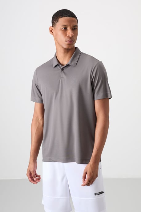 Herren Polo-Shirt mit Logo-Stickerei - Image 4