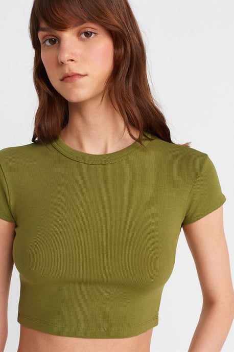 Damen Slim Fit Crop Crew Neck T-Shirt - Image 3