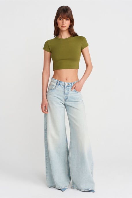 Damen Slim Fit Crop Crew Neck T-Shirt - Image 4