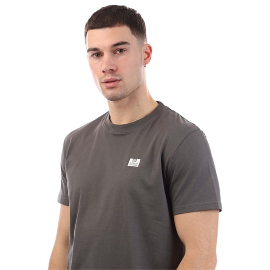 Weekend Offender - "Bridgetown" T-Shirt für Herren, Logo, Regulär (Holzkohle) - Image 4