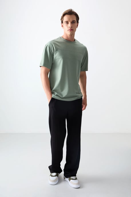 Übergroßes Rundhals-T-Shirt - Image 3