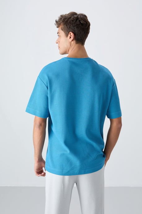 Übergrößen Baumwollmischung Rundhalsausschnitt T-Shirt mit Tasche - Image 5