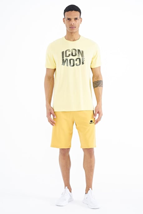 Bedrucktes Rundhalsausschnitt T-Shirt mit Patch - Image 2