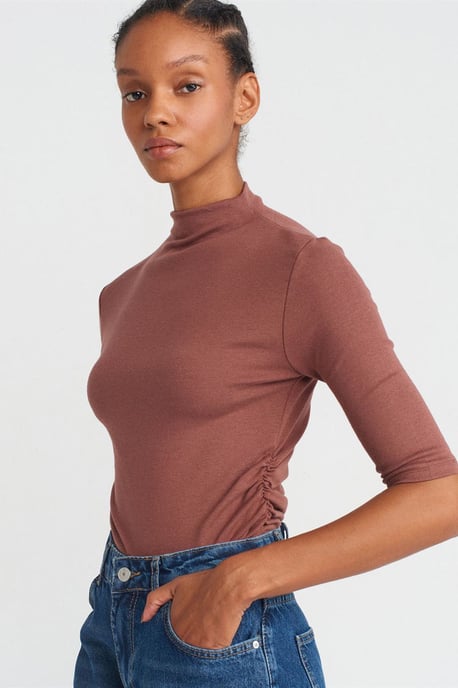 Damen Slim Fit Halb-Turtleneck T-Shirt - Image 1