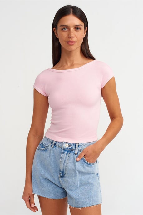 Damen Crop-Top mit quadratischem Ausschnitt und Cut-Out - Image 1