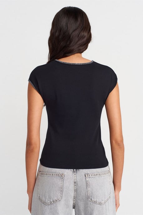 Slim Fit Baumwoll-Jersey Rundhalsausschnitt T-Shirt - Image 2