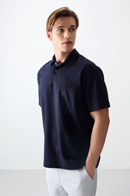 Oversized Polo-Kragen T-Shirt - Image 5