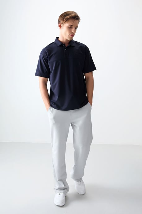 Oversized Polo-Kragen T-Shirt - Image 6