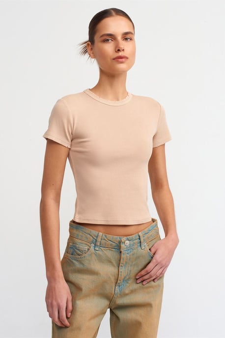 Damen Slim Fit Crop-T-Shirt - Image 1