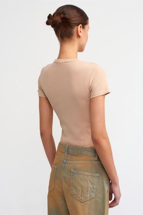 Damen Slim Fit Crop-T-Shirt - Image 2