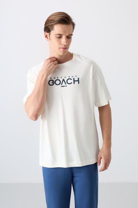 Oversized Logo-Patch Rundhals-T-Shirt - Image 1