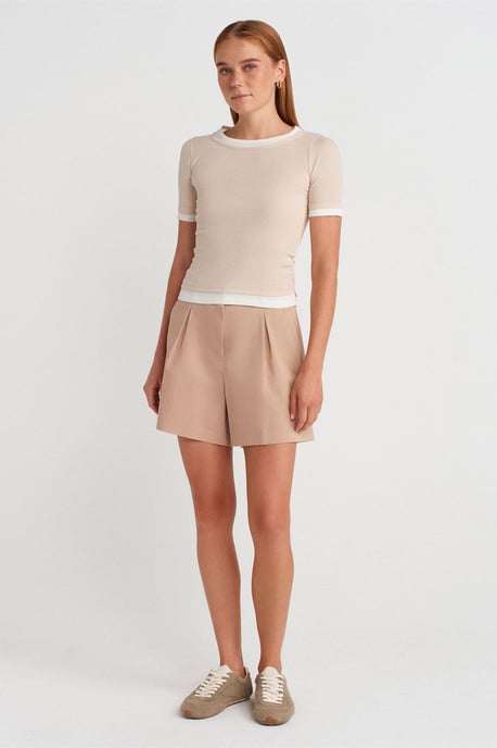 Damen Crop Slim-Fit Rundhals-T-Shirt - Image 4