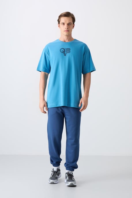 Übergroßes T-Shirt mit bedrucktem Logo und Rundhalskragen - Image 2
