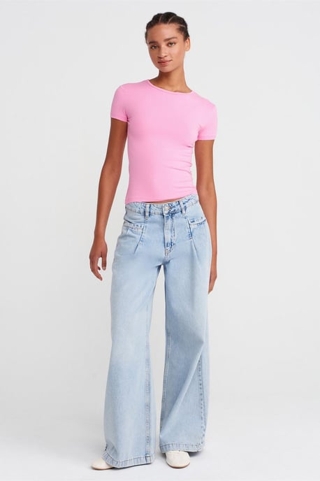 Damen Crop Slim-Fit Rundhals-T-Shirt - Image 4