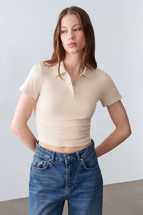 Damen Crop Slim Fit Polo T-Shirt - Image 4