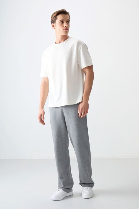 Übergröße Baumwollmischung Rundhals-T-Shirt - Image 3