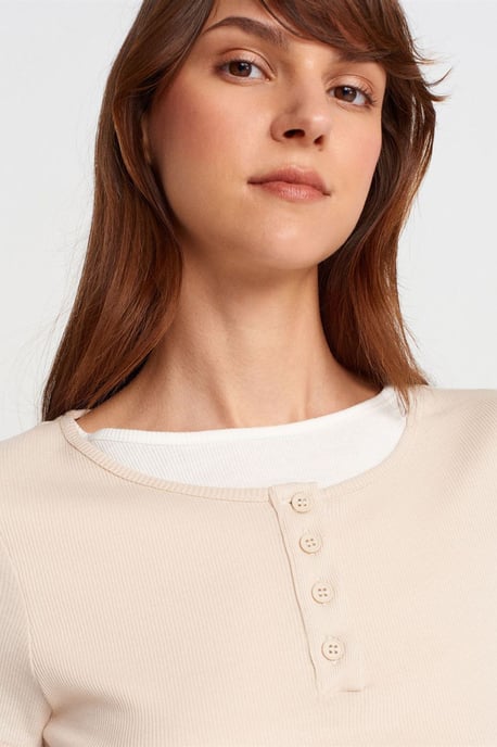 Damen Baumwolle Slim Fit Rundhalsausschnitt T-Shirt - Image 3