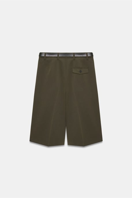 Hochgeschnittene, weit geschnittene Tailored Shorts - Image 6