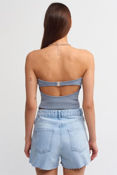 Hochtaillierte Baumwoll-Denim-Mom-Shorts mit Cut-Out-Details - Image 2