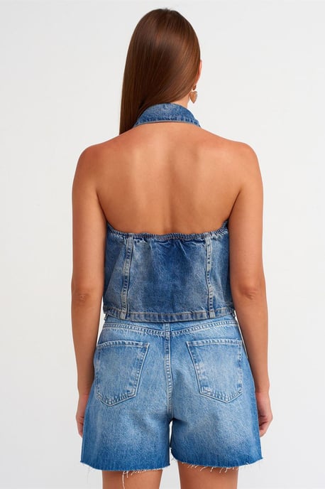 Hochtaillierte Jeansshorts mit Knopfverschluss - Image 2