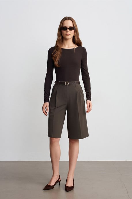 Hochtaillierte Gürtelgewebte Maßgeschneiderte Shorts - Image 1