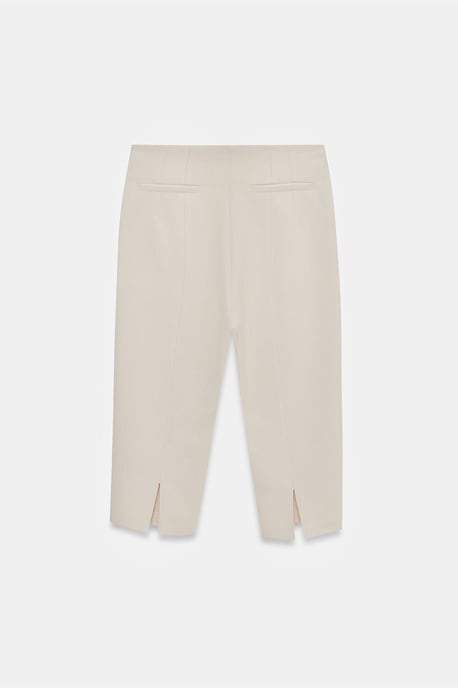 Hochbundige gerade Capri-Shorts mit Schlitz - Image 6
