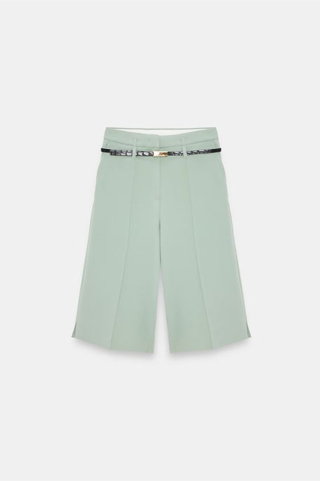 Hochtaillierte weit geschnittene Crepe-Shorts mit Gürtel - Image 5