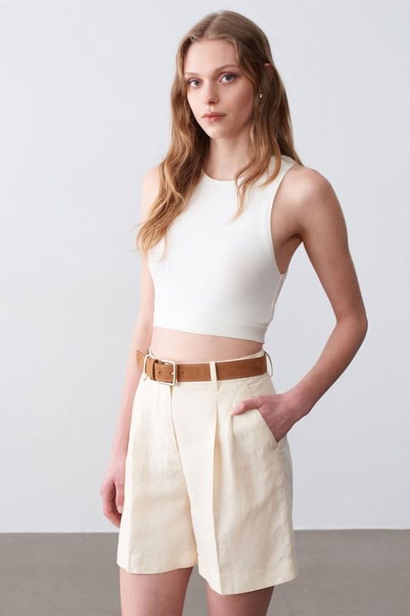 Hoch taillierte weite Shorts - Image 4
