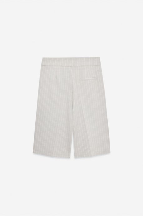 Hochtaillierte gestreifte maßgeschneiderte Shorts mit Gürtel - Image 6