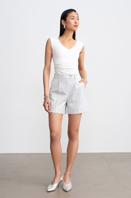 Hochtaillierte Maßgeschneiderte Gewebte Shorts - Image 1