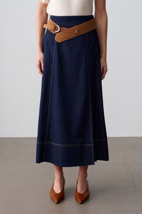 Hochgeschnittener A-Linien-Jeans-Maxi-Rock mit Gürtel - Image 3